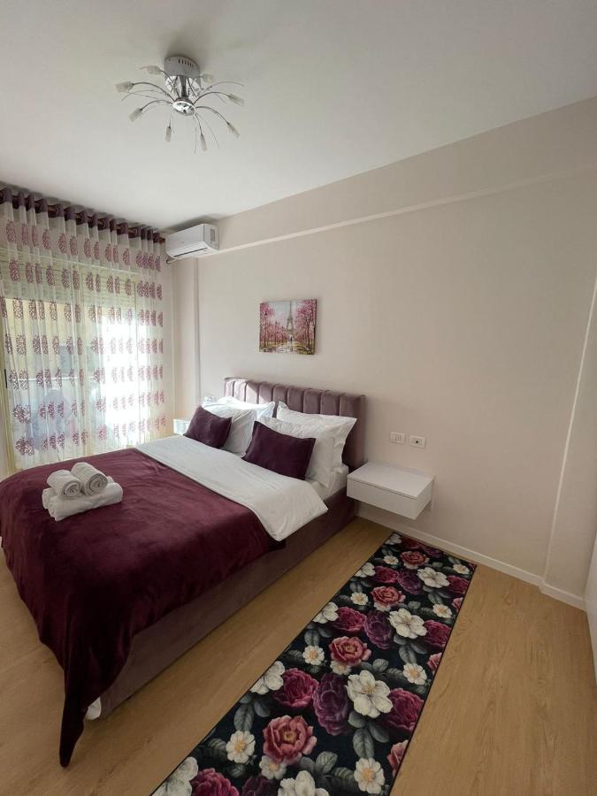 New Apartment In Center Of Tirana Exterior photo
